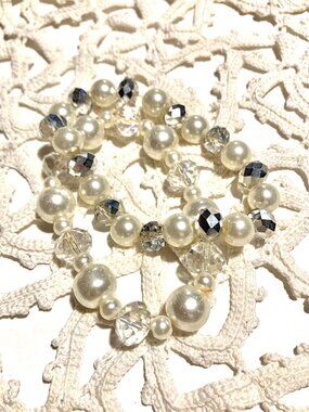 Pair of Glass Bead & Pearl Stretch Bracelets NWT